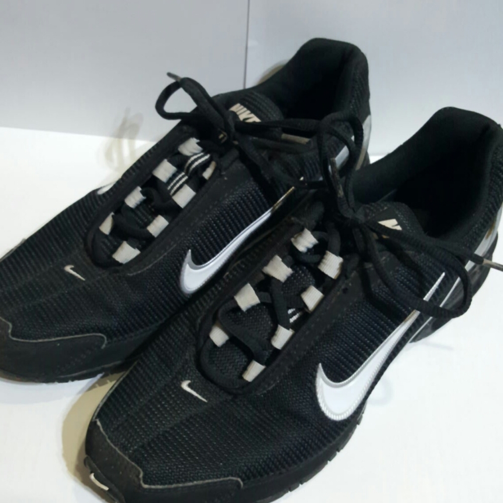 Nike Men's Air Max Torch 3 Running Shoes